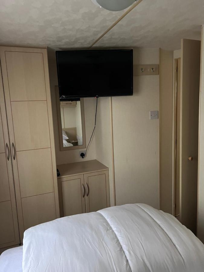S422 Golden Palm 8 Berth Caravan Apartment Chapel Saint Leonards